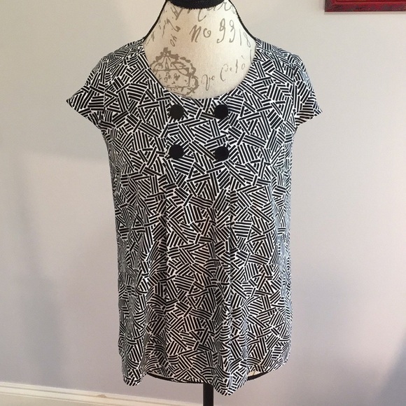 LOFT Geometric Top With Button Detail Small - Picture 1 of 6
